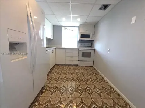2001 Atlantic Shores Boulevard Hallandale Beach FL 33009