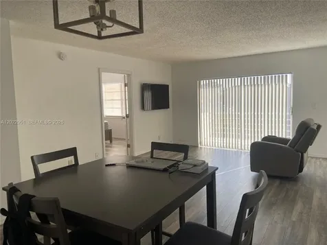 7502 NW 30th Place Sunrise FL 33313
