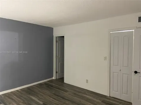 7502 NW 30th Place Sunrise FL 33313