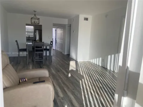 7502 NW 30th Place Sunrise FL 33313