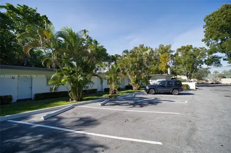 770 NE 123rd Street North Miami FL 33161