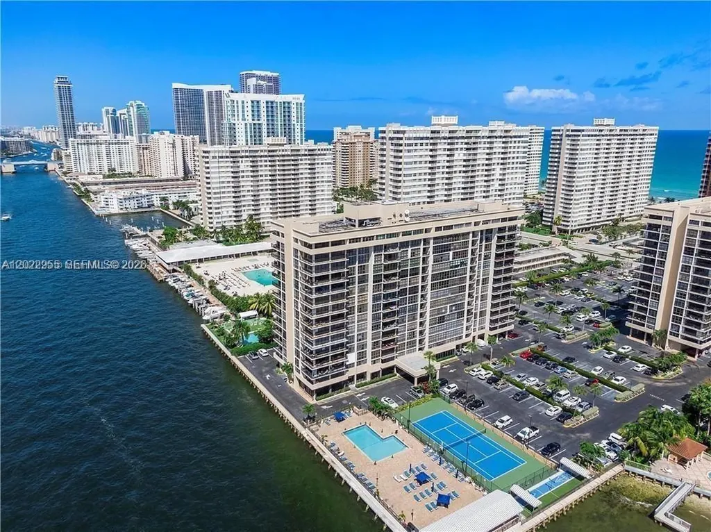 2017 S Ocean Drive Hallandale Beach FL 33009