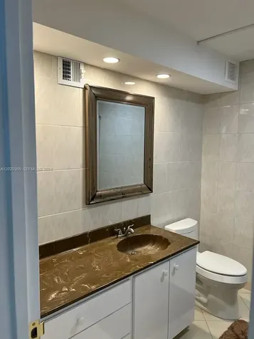 2017 S Ocean Drive Hallandale Beach FL 33009