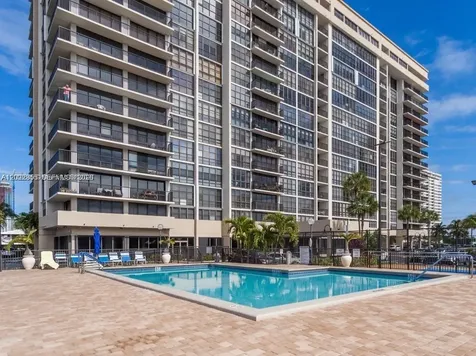 2017 S Ocean Drive Hallandale Beach FL 33009