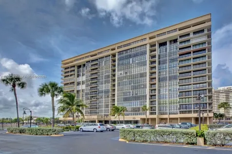 2017 S Ocean Drive Hallandale Beach FL 33009