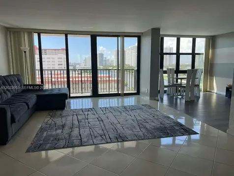 2017 S Ocean Drive Hallandale Beach FL 33009