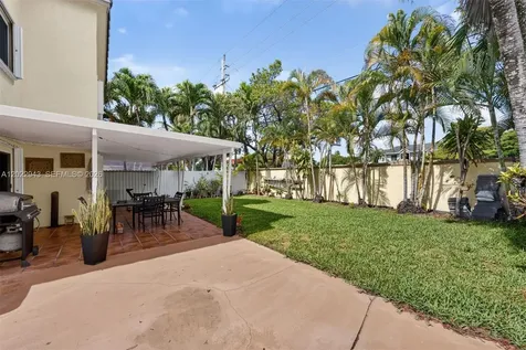 18536 NW 56th Place Miami Gardens FL 33055