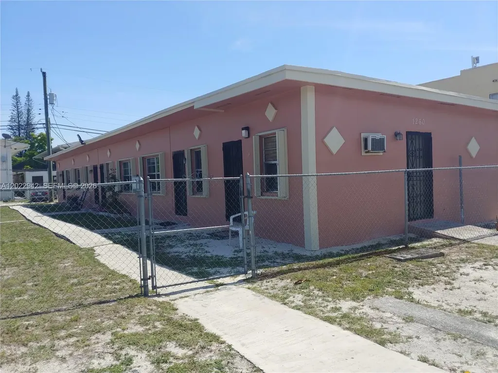 1260 Sesame Street Opa-Locka FL 33054