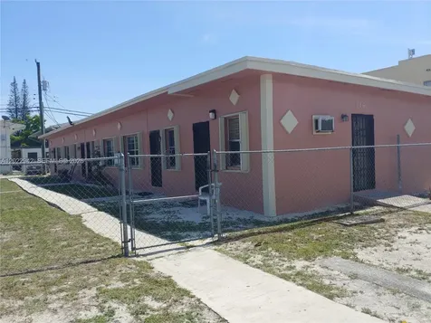 1260 Sesame Street Opa-Locka FL 33054