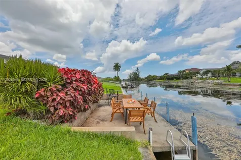 503 SW 17th Street Cape Coral FL 33990