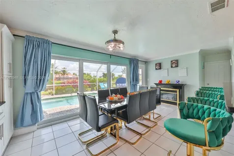 503 SW 17th Street Cape Coral FL 33990