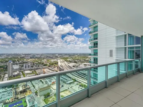 900 Biscayne Boulevard Miami FL 33132