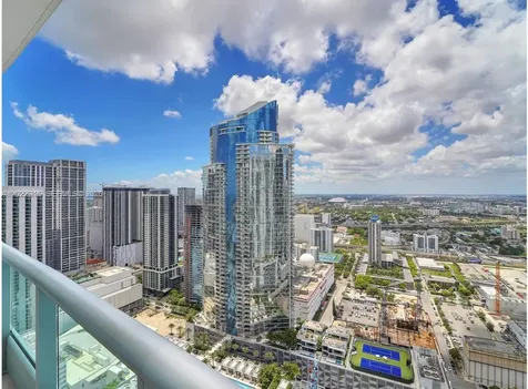 900 Biscayne Boulevard Miami FL 33132