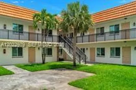 6620 SW 39th Street Davie FL 33314