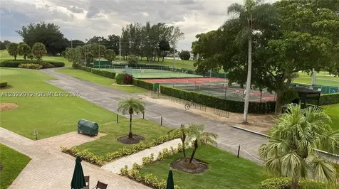 8961 S Hollybrook Boulevard Pembroke Pines FL 33025