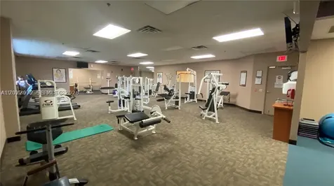 8961 S Hollybrook Boulevard Pembroke Pines FL 33025