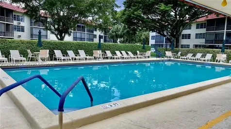 8961 S Hollybrook Boulevard Pembroke Pines FL 33025
