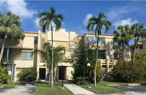 9175 SW 77th Avenue Miami FL 33156