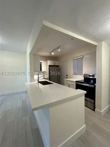 9175 SW 77th Avenue Miami FL 33156
