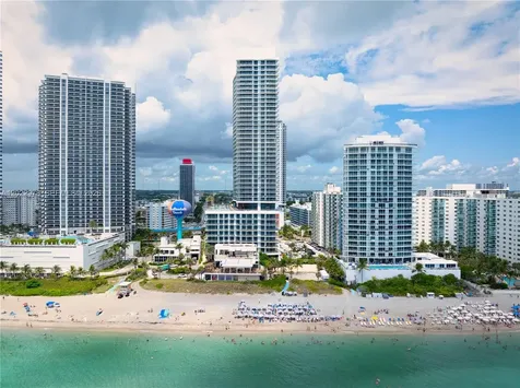 4111 S Ocean Drive Hollywood FL 33019