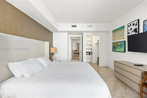 4111 S Ocean Drive Hollywood FL 33019