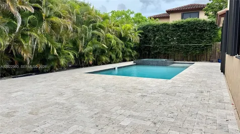 157 NE 25th Avenue Homestead FL 33033