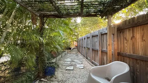 157 NE 25th Avenue Homestead FL 33033