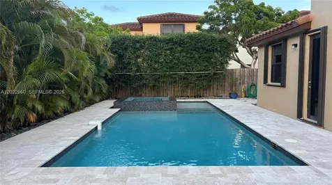 157 NE 25th Avenue Homestead FL 33033