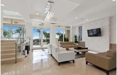 4775 Collins Avenue Miami Beach FL 33140
