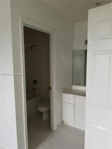 22921 SW 88th Place Cutler Bay FL 33190