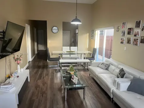 2510 NE 41 St Avenue Homestead FL 33033