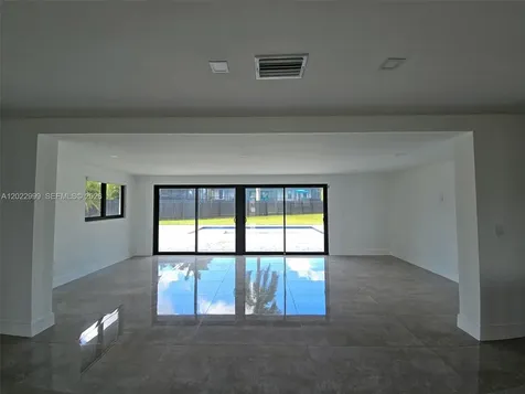 112 Bayshore Drive Cape Coral FL 33904