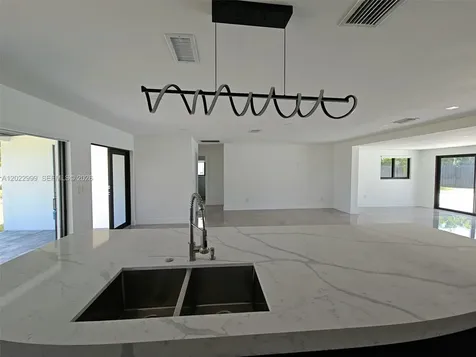 112 Bayshore Drive Cape Coral FL 33904