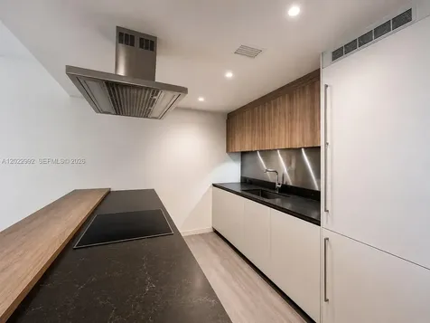 1000 Brickell Plaza Miami FL 33131