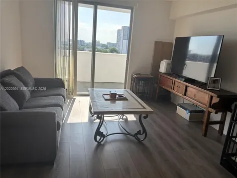 36 NW 6th Avenue Miami FL 33128