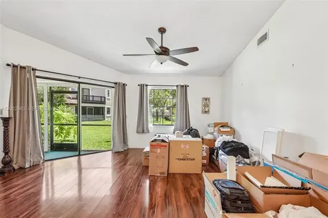 8927 W Sunrise Boulevard Plantation FL 33322