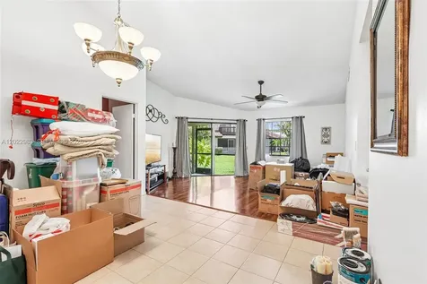 8927 W Sunrise Boulevard Plantation FL 33322