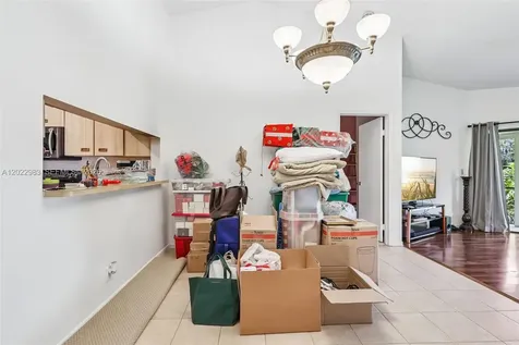 8927 W Sunrise Boulevard Plantation FL 33322