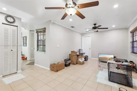 8927 W Sunrise Boulevard Plantation FL 33322