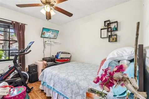 8927 W Sunrise Boulevard Plantation FL 33322