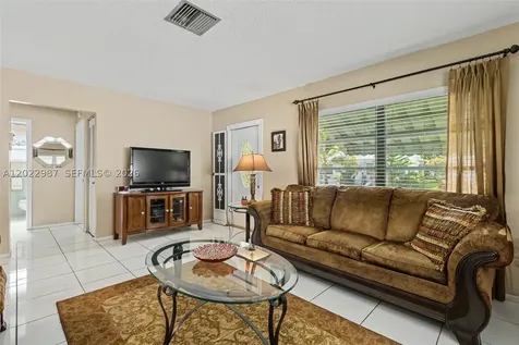 8309 NW 59th Place Tamarac FL 33321