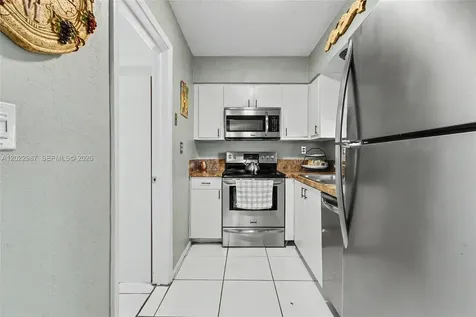 8309 NW 59th Place Tamarac FL 33321