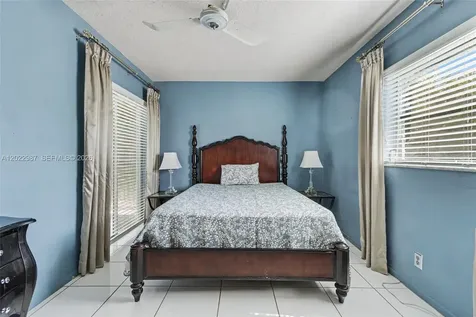 8309 NW 59th Place Tamarac FL 33321