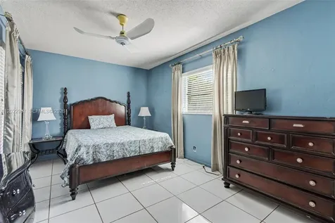 8309 NW 59th Place Tamarac FL 33321