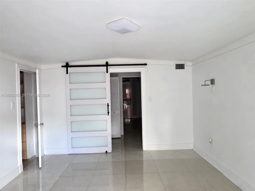1310 N 70th Way Hollywood FL 33024