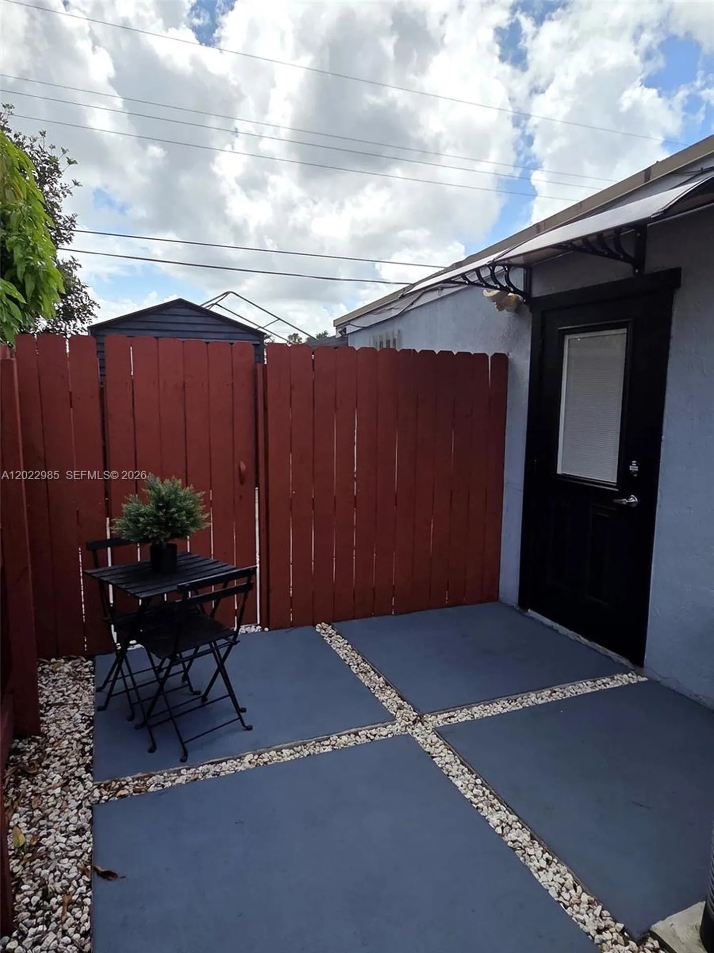 1310 N 70th Way Hollywood FL 33024