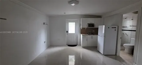 1310 N 70th Way Hollywood FL 33024