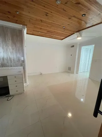 1310 N 70th Way Hollywood FL 33024