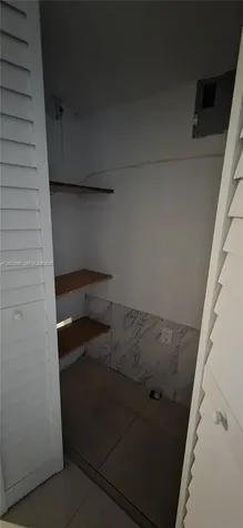 1310 N 70th Way Hollywood FL 33024