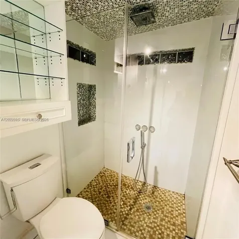 1310 N 70th Way Hollywood FL 33024